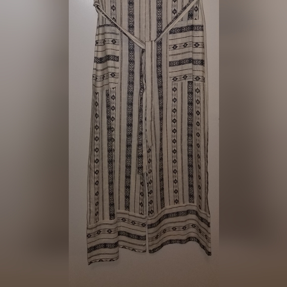 Blue and Cream/Off-White Pantsuit Romper - Picture 3 of 4